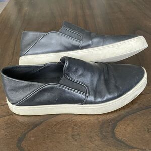 Vince “Garvey” Black Slip On Sz 7‎ (EU 37) Leather Sneaker Loafer Retail $250